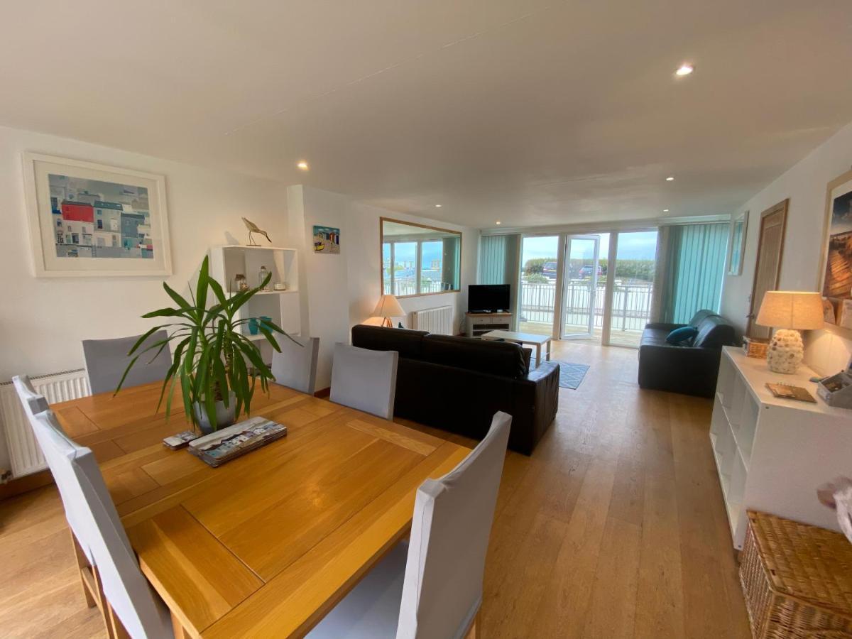 Ohana House - Unbeatable Location - Uk'S Best Beaches New Quay Buitenkant foto