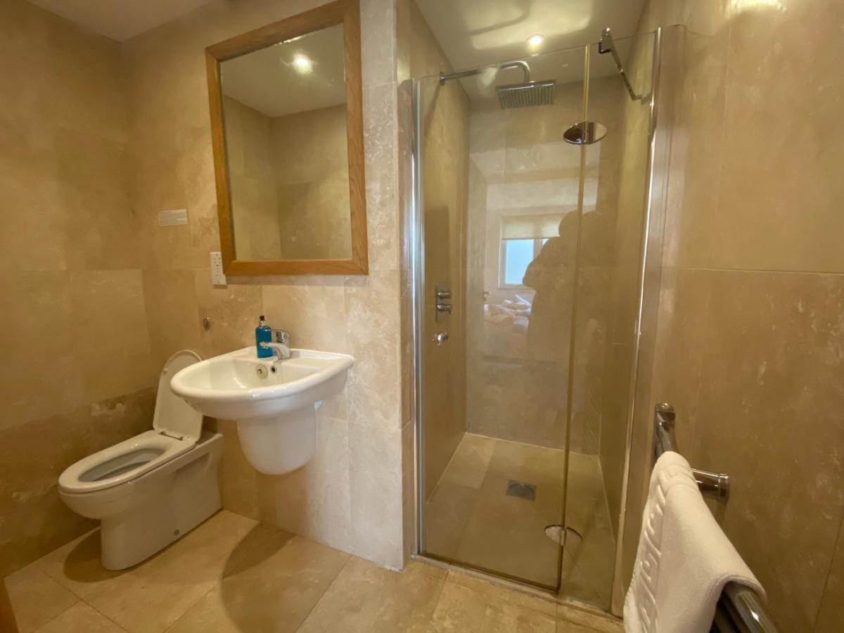 Ohana House - Unbeatable Location - Uk'S Best Beaches New Quay Buitenkant foto
